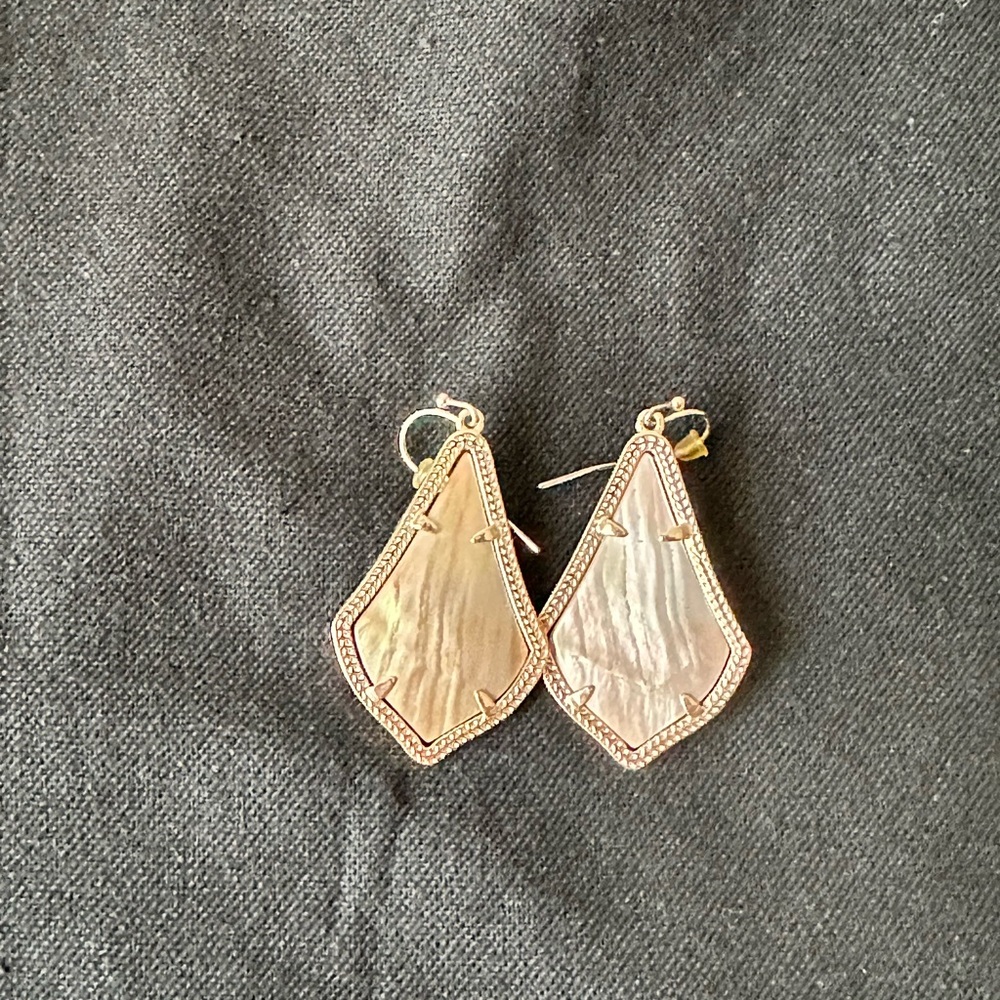 Kendra Scott Gold/brown earrings